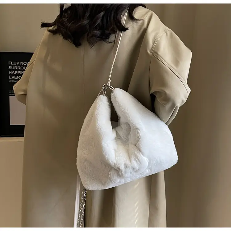 Vintage Black Rabbit Shoulder Bag for Women 2024 Winter — feature 17