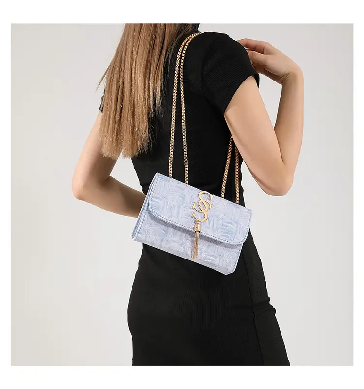 White Chain Shoulder Bag for Women 2024 Winter — feature 16