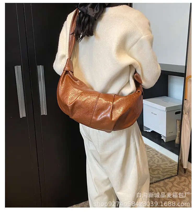 2026 Korean Style Vintage Brown Pleated Shoulder Bag — feature 1