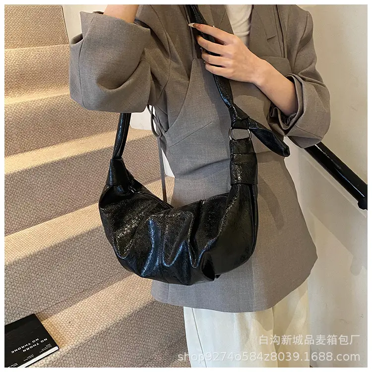 2026 Korean Style Vintage Brown Pleated Shoulder Bag — feature 17