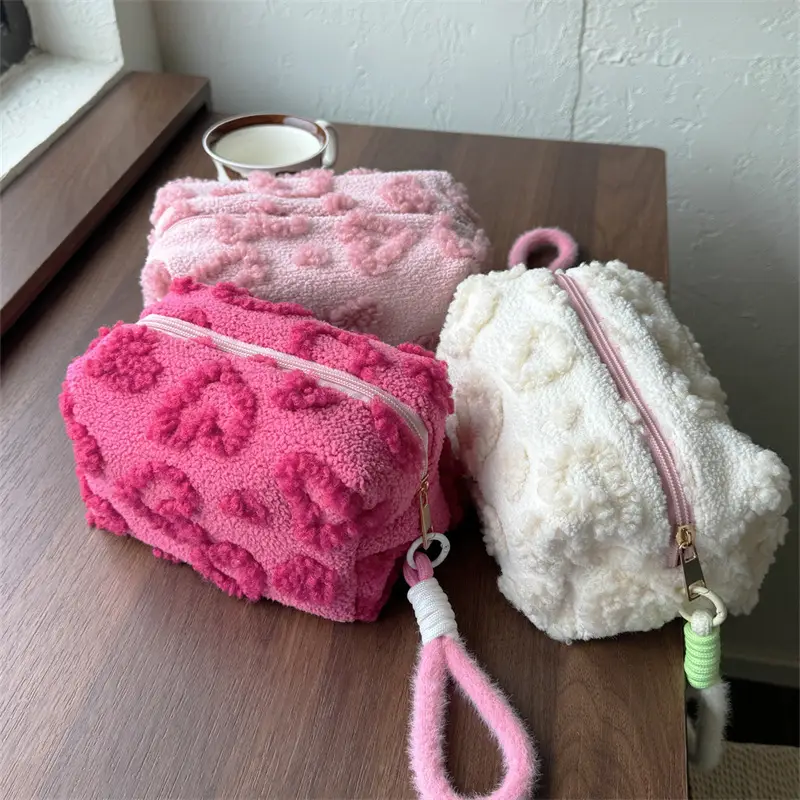 Pink Plush Cosmetic Storage Bag Travel Wash — feature 2