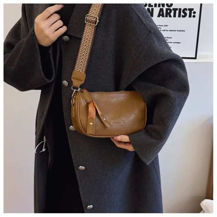Brown Leather Crossbody Bag for Women 2026 — feature 10