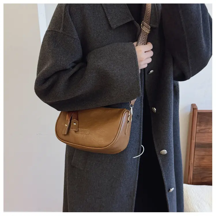 Brown Leather Crossbody Bag for Women 2026 — feature 14