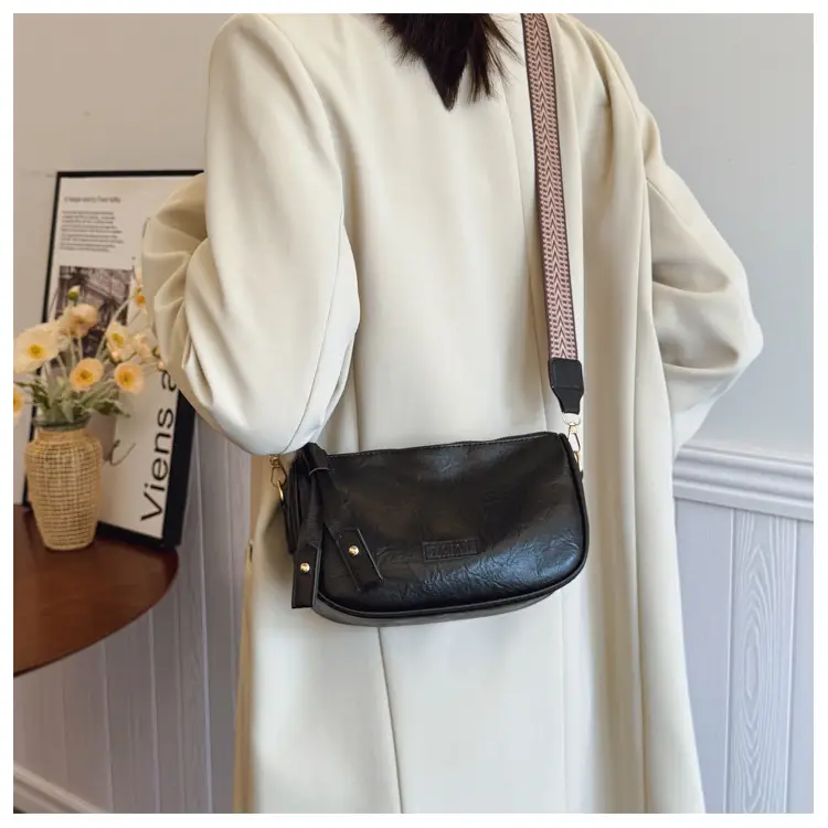 Brown Leather Crossbody Bag for Women 2026 — feature 49