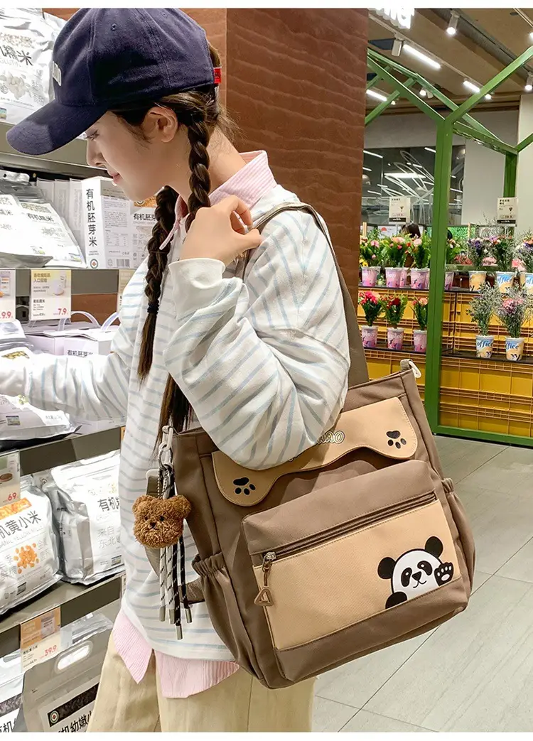 Red Panda Print Shoulder Bag for Women — feature 11