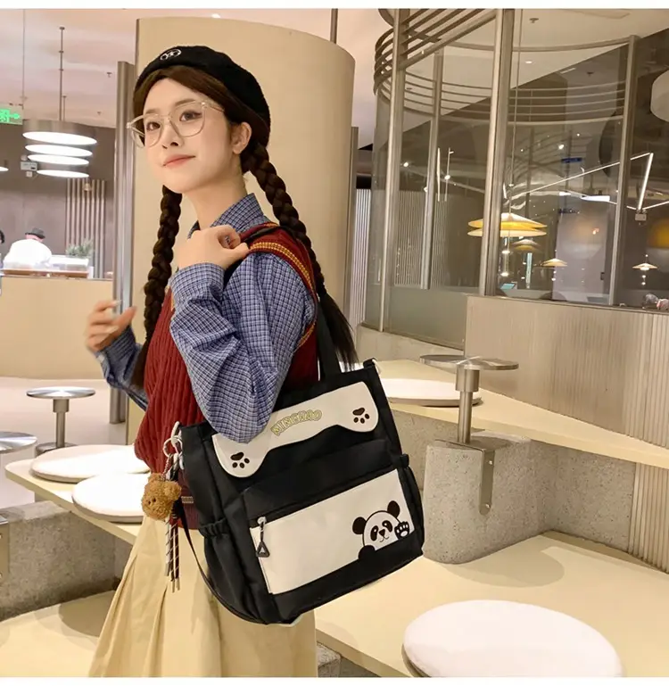 Red Panda Print Shoulder Bag for Women — feature 14