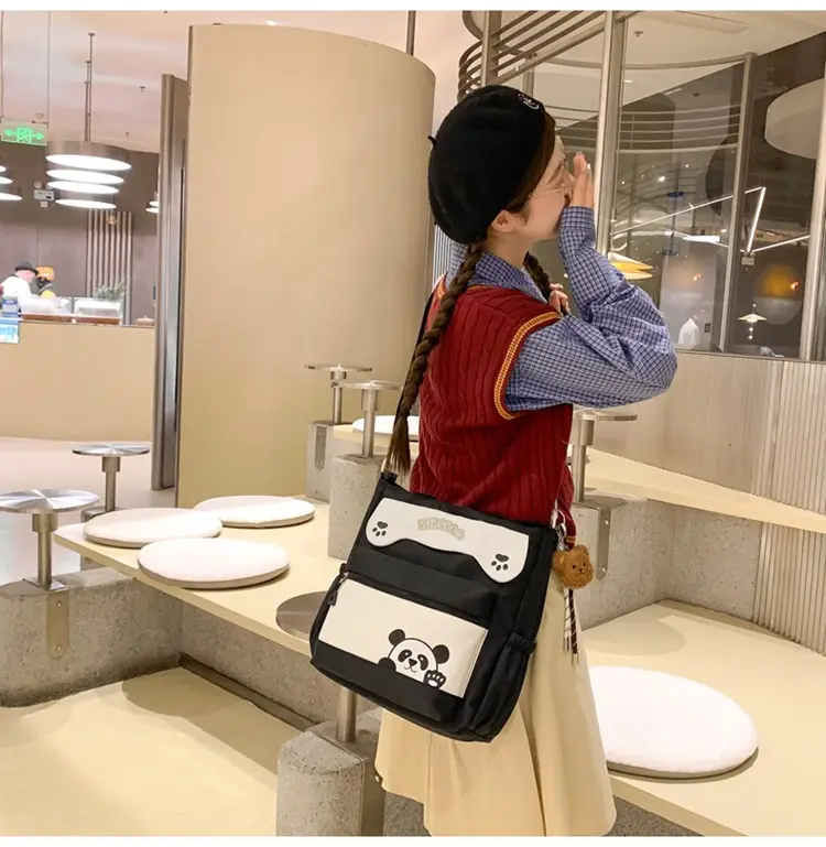 Red Panda Print Shoulder Bag for Women — feature 17