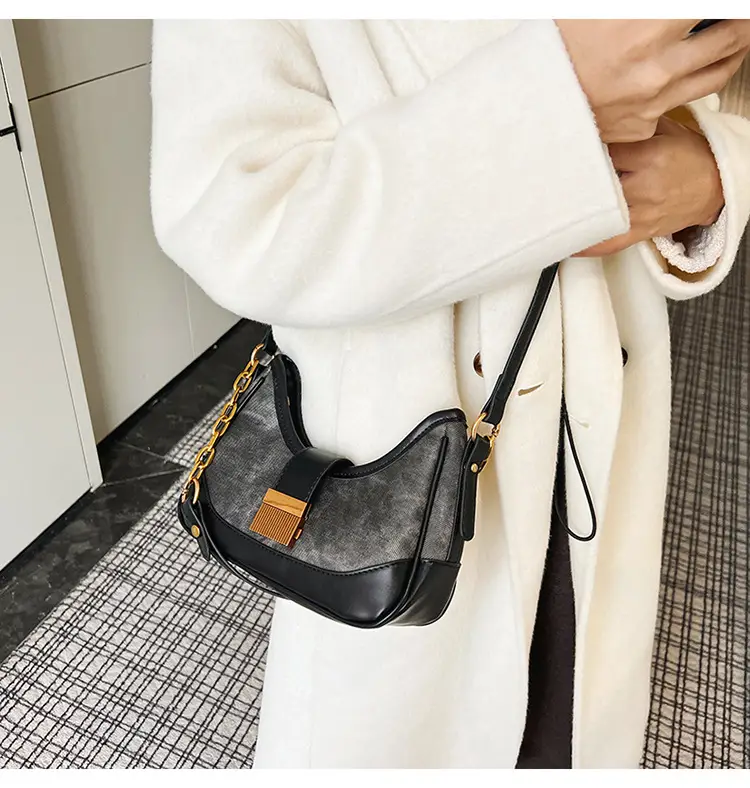 Vintage Black Crossbody Bag with Gold Chain & Leather Strap — feature 12