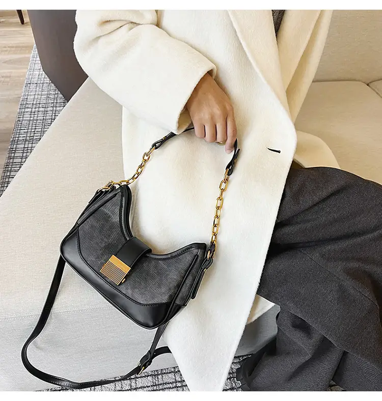 Vintage Black Crossbody Bag with Gold Chain & Leather Strap — feature 28