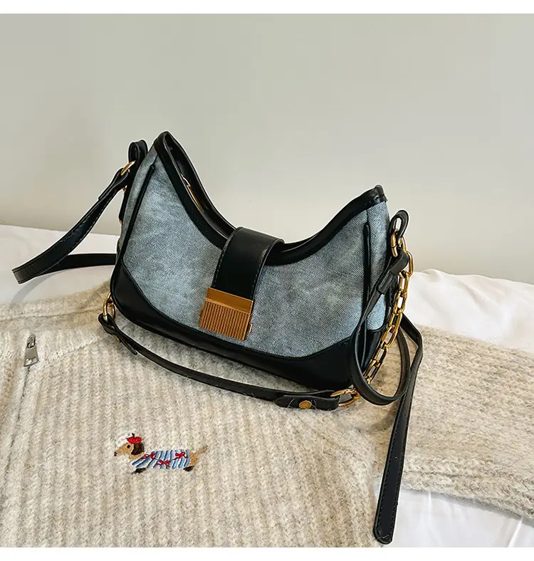Vintage Black Crossbody Bag with Gold Chain & Leather Strap — feature 30