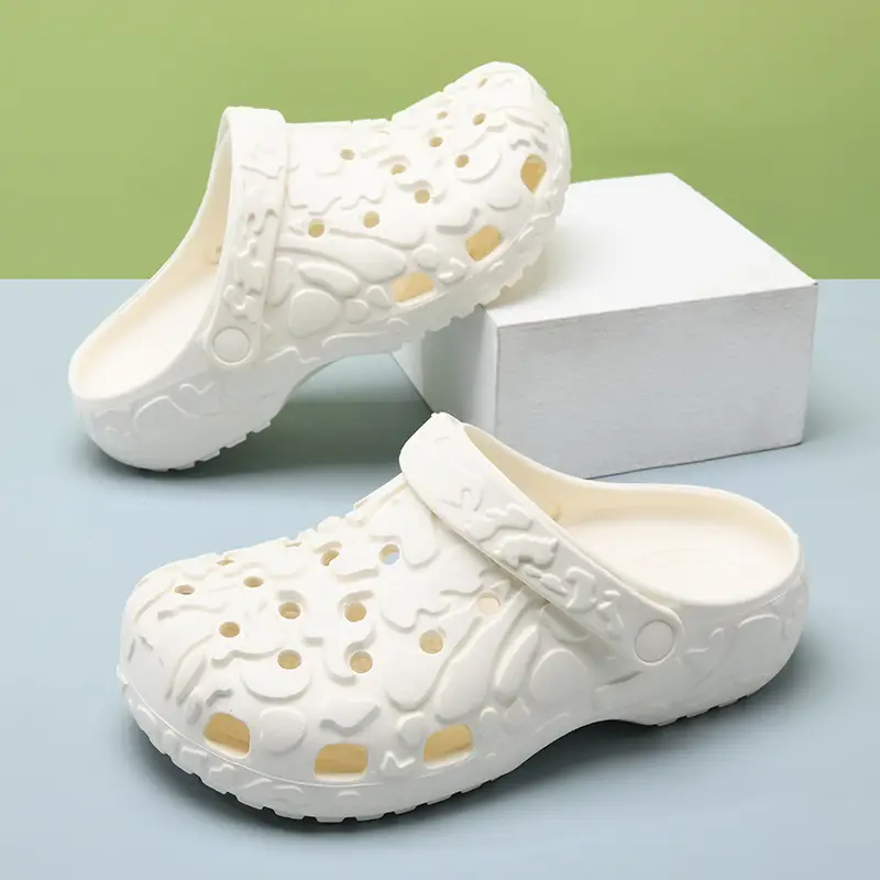 Women's summer high-rise non-slip breathable slippers wear non-smelly feet beach EVA non-slip wear-resistant hole shoes - Image 6