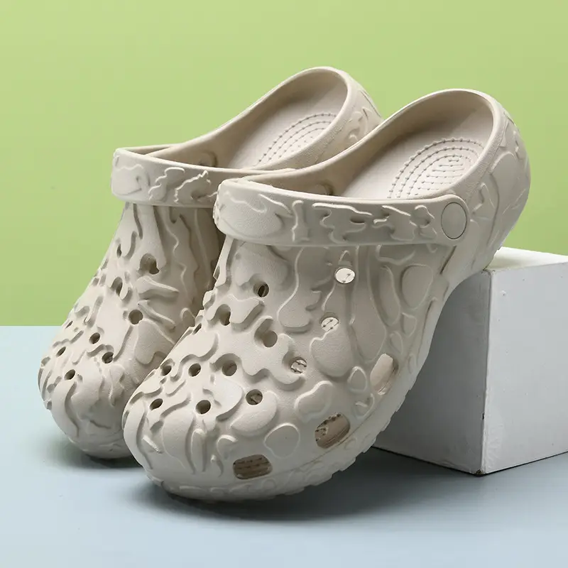 Women's summer high-rise non-slip breathable slippers wear non-smelly feet beach EVA non-slip wear-resistant hole shoes - Image 7