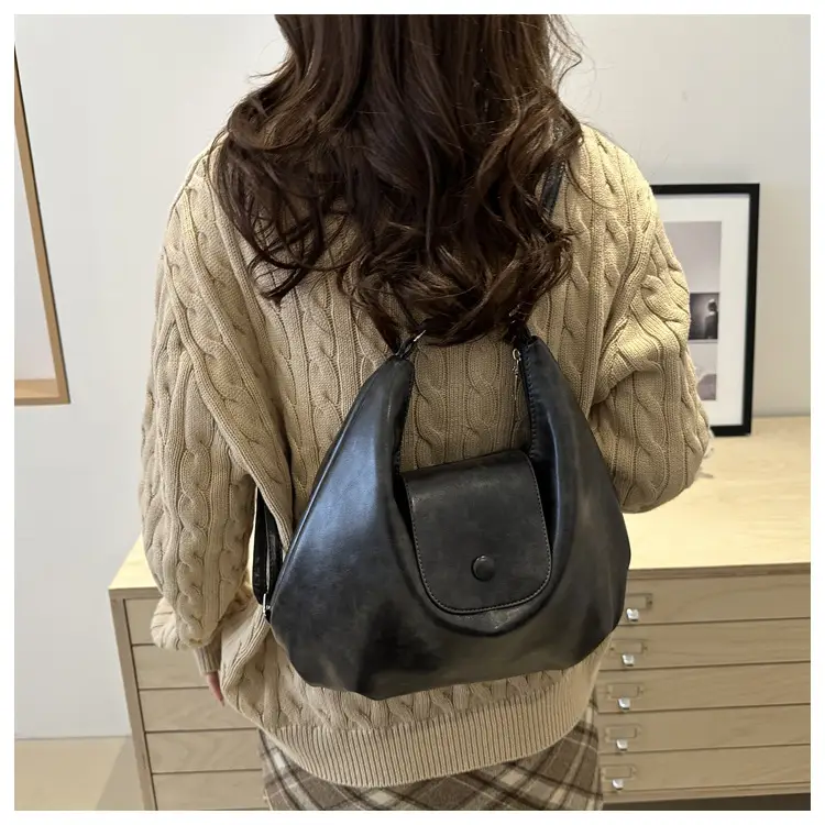 Women's Black Leather Tote Bag Large Capacity Lightweight Travel Backpack — feature 34