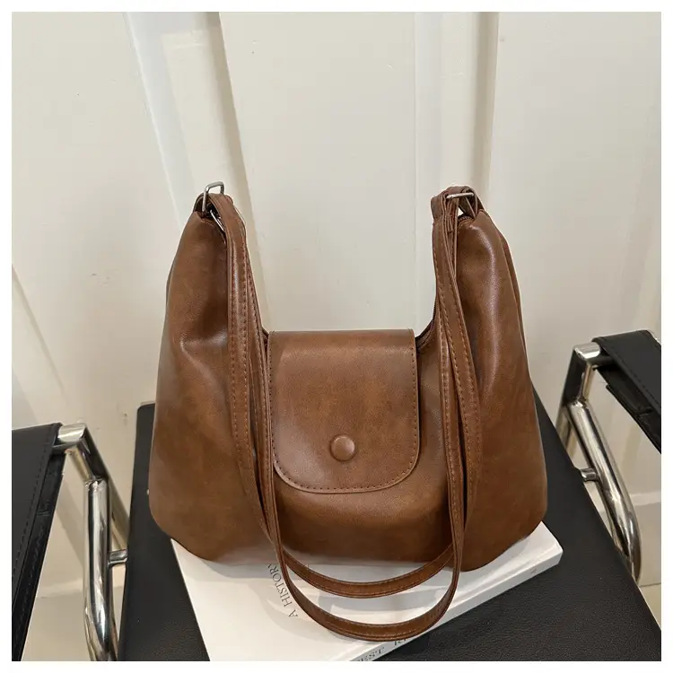 Women's Black Leather Tote Bag Large Capacity Lightweight Travel Backpack — feature 46