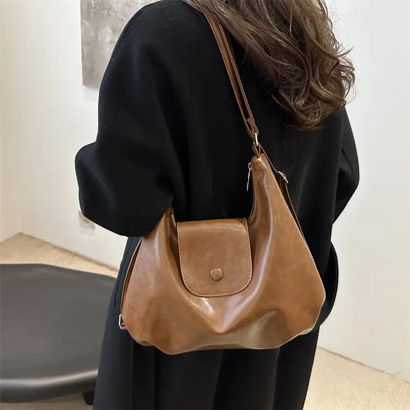 Women's Black Leather Tote Bag Large Capacity Lightweight Travel Backpack
