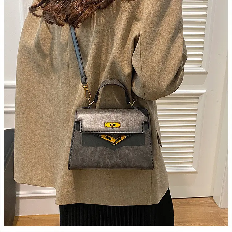 2024 Vintage Kelly Handbag Black Gold Shoulder Crossbody — feature 22