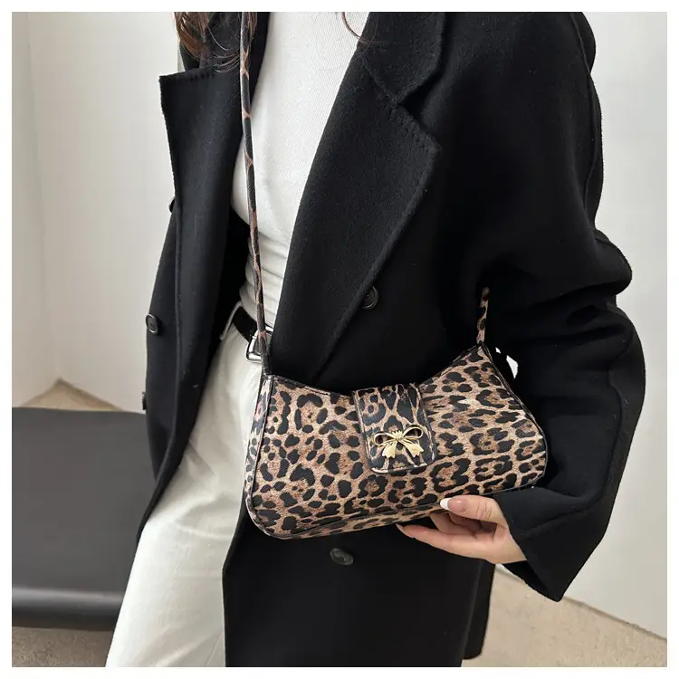 Leopard Print Women's Shoulder Bag 2024 Autumn Winter — feature 9