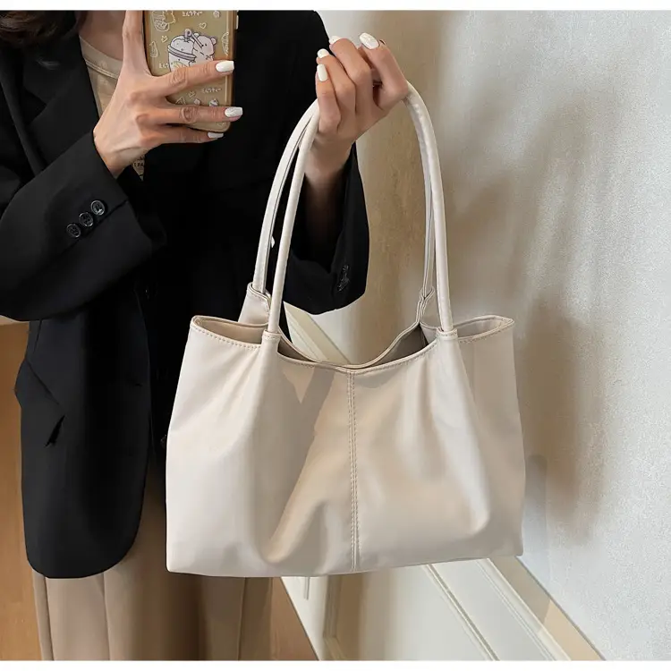Black Leather Tote Bag for Daily Commute & School — feature 16