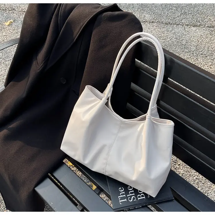 Black Leather Tote Bag for Daily Commute & School — feature 18