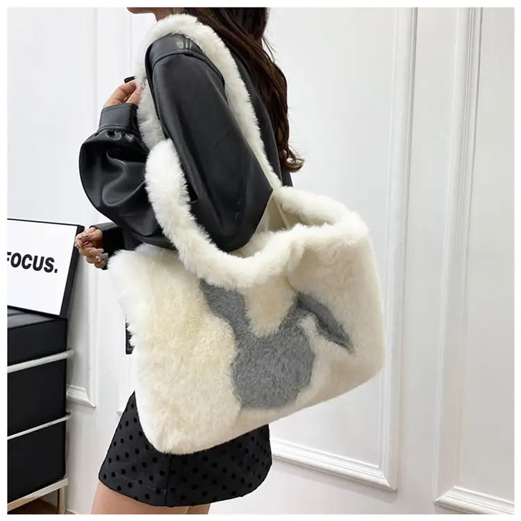 Furry Women's Plush Rabbit Handbag Winter Commute — feature 9