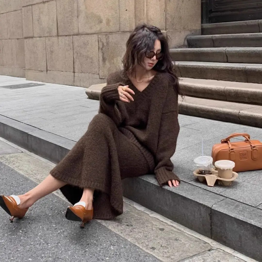 Lazy Style Sweater Suit Skirt for Women Autumn and Winter V Neck Pullover Knitted Top Half Skirt Fashion Two-Piece Set