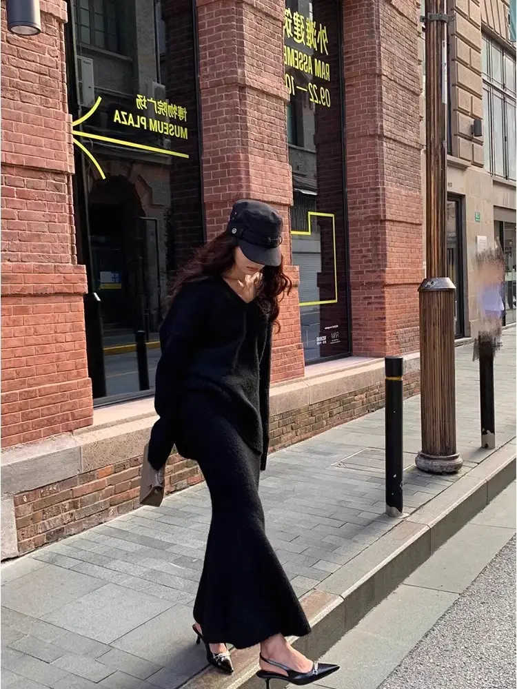 Lazy Style Sweater Suit Skirt for Women Autumn and Winter V Neck Pullover Knitted Top Half Skirt Fashion Two-Piece Set — feature 6