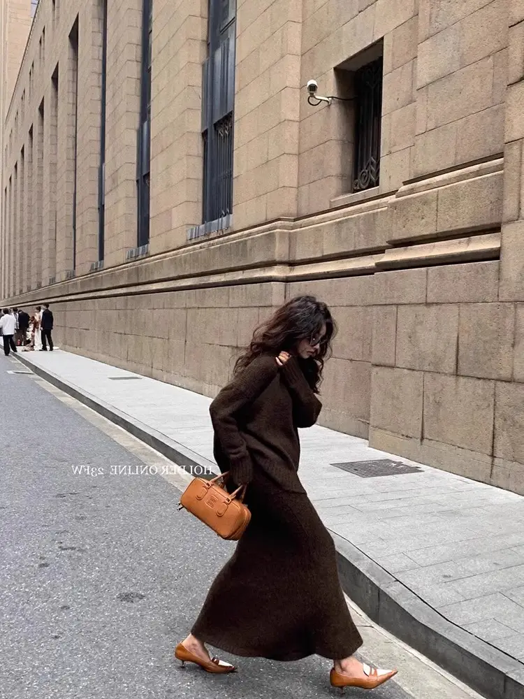 Lazy Style Sweater Suit Skirt for Women Autumn and Winter V Neck Pullover Knitted Top Half Skirt Fashion Two-Piece Set — feature 7