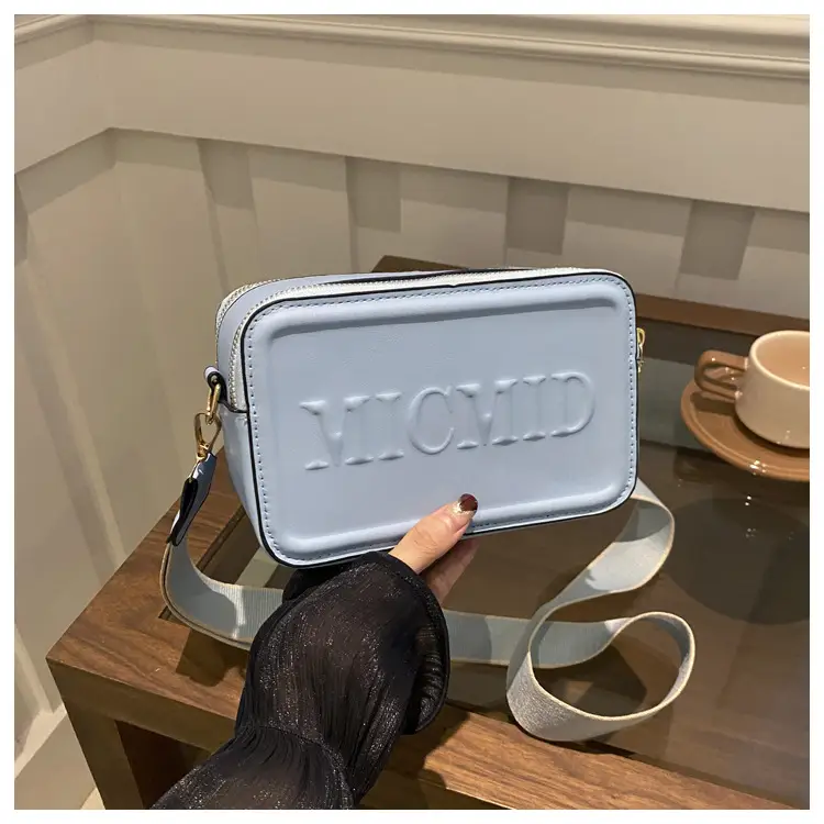 Winter New Letter Printed Shoulder Bag 2024