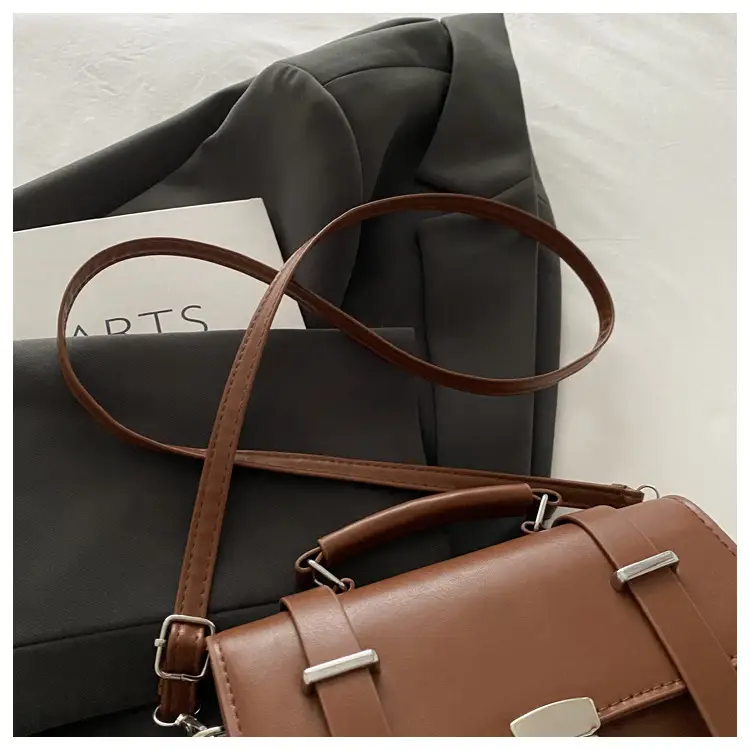 Brown Retro Square Shoulder Bag for Women — feature 19