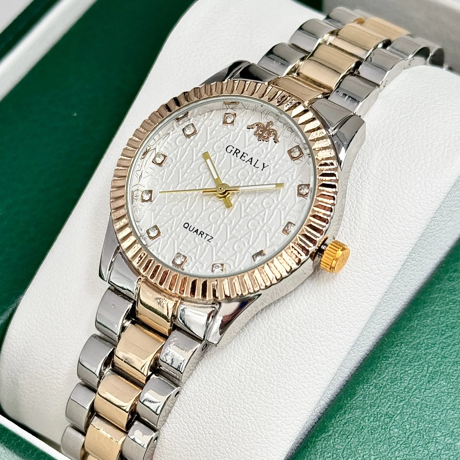 Grealy Women's Quartz Bracelet Watch Gold Silver Dual Tone — feature 13