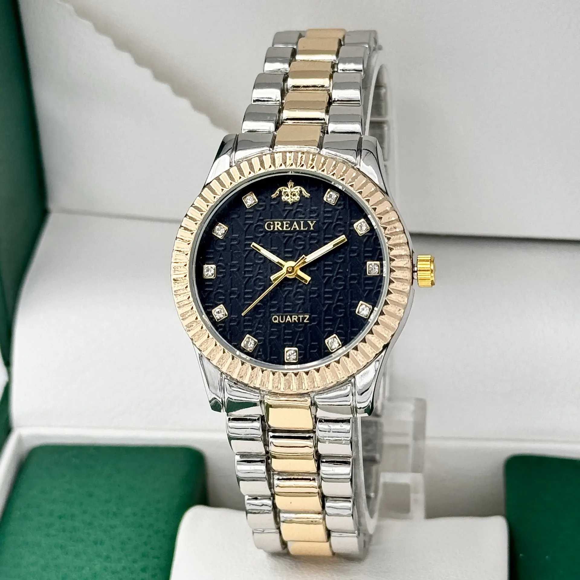 Grealy Women's Quartz Bracelet Watch Gold Silver Dual Tone - Image 4