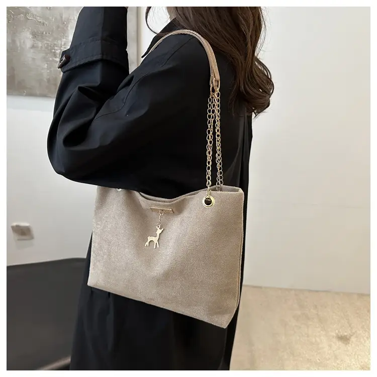 Vintage Commuting Chain Shoulder Bag Women's 2024 Winter New Style Stylish Ins Underarm Bag Tote Bag for Women — feature 10