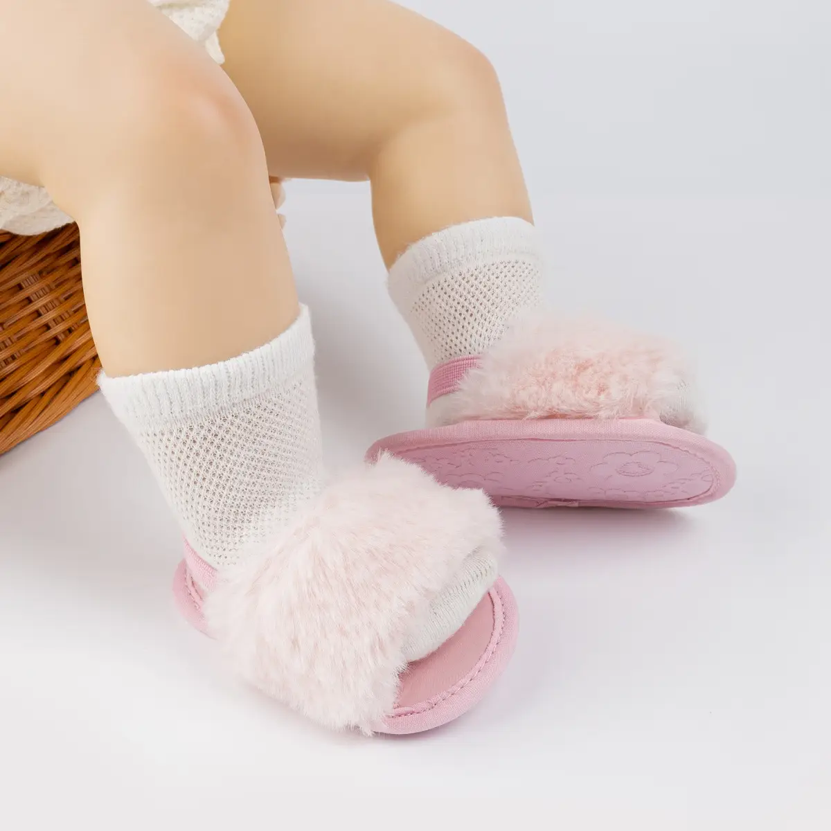Baby Faux Fur Sandals Velcro Breathable Sole — feature 15