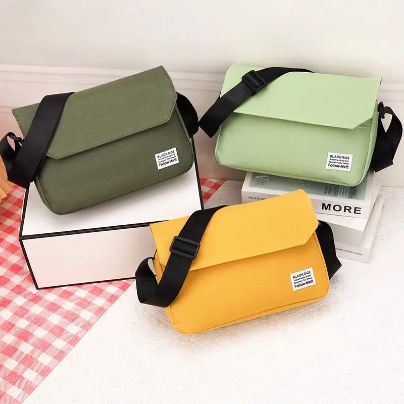 Black Lightweight Crossbody Bag for Men Women — feature 13