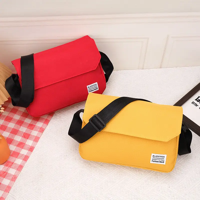 Black Lightweight Crossbody Bag for Men Women — feature 16
