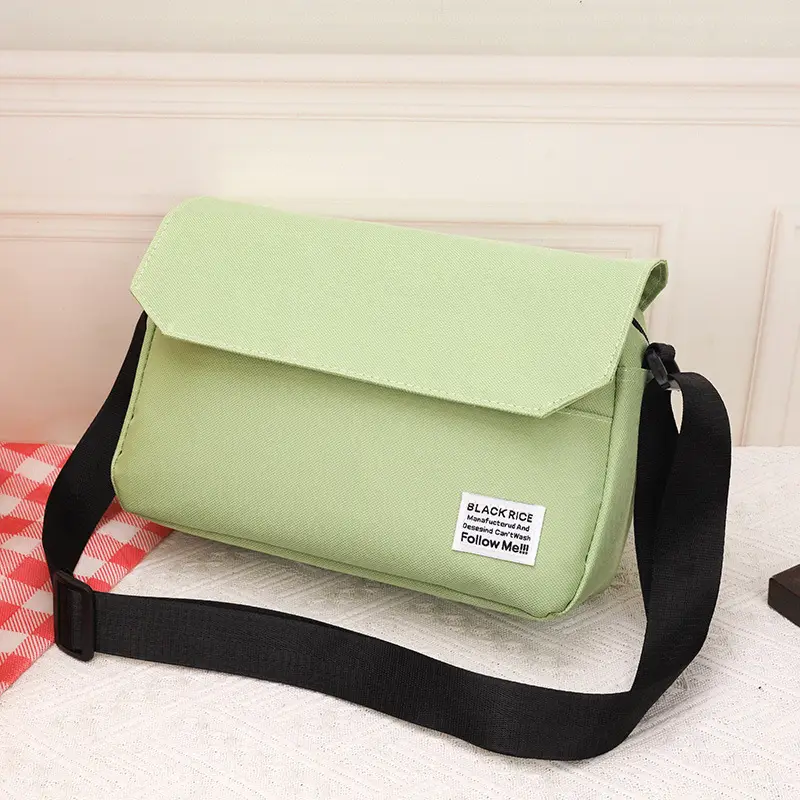 Black Lightweight Crossbody Bag for Men Women — feature 18
