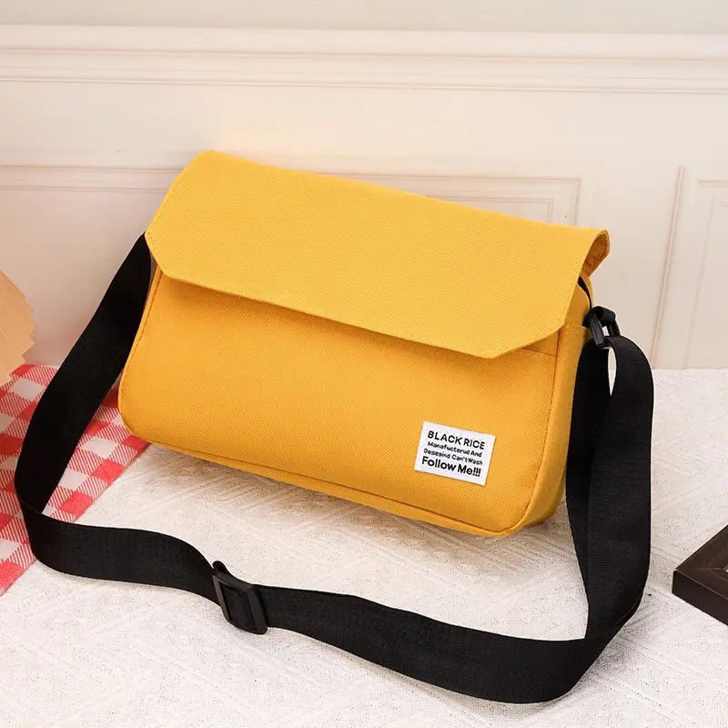 Black Lightweight Crossbody Bag for Men Women — feature 19