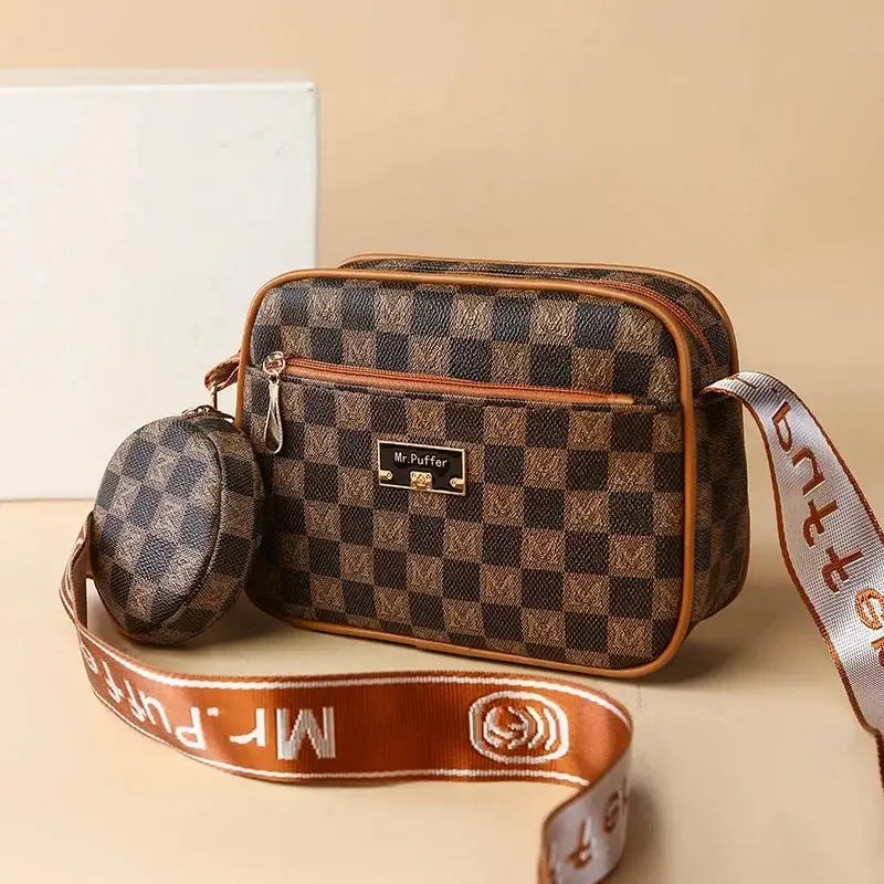 Women's Crossbody Bag Set with Printed Pattern - Image 4