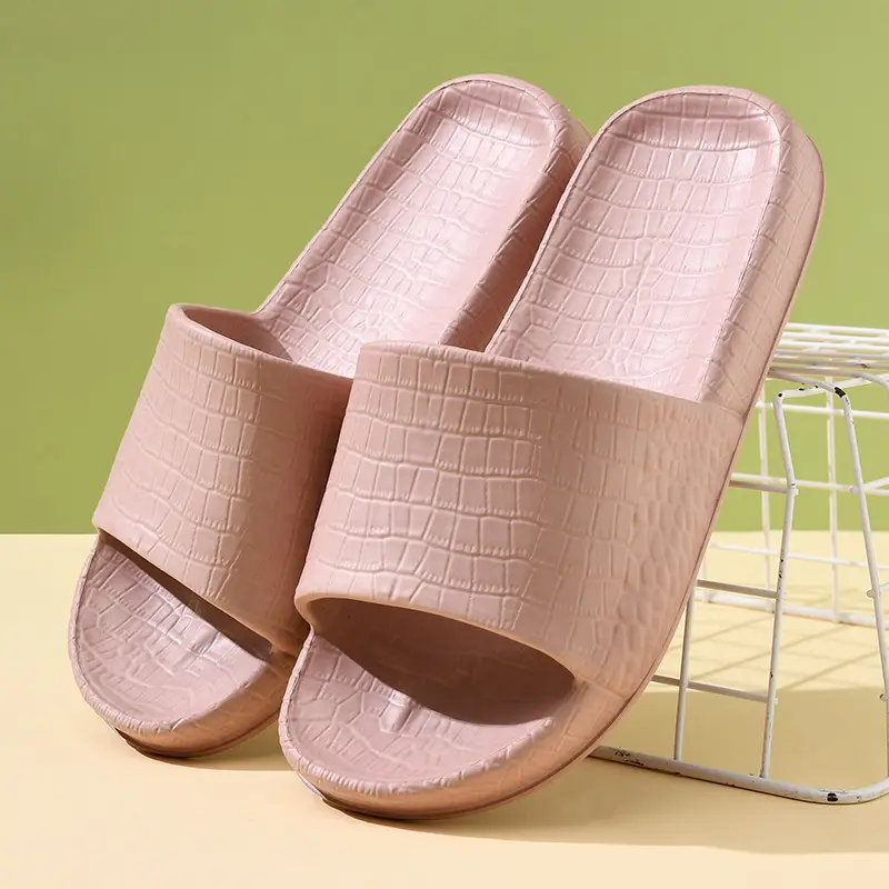 Slippers Women's Summer Non-slip Soft Bottom Thick Bottom EVA Outer Wear Breathable Wear-resistant Home Leisure Sandals and Slippers - Image 2