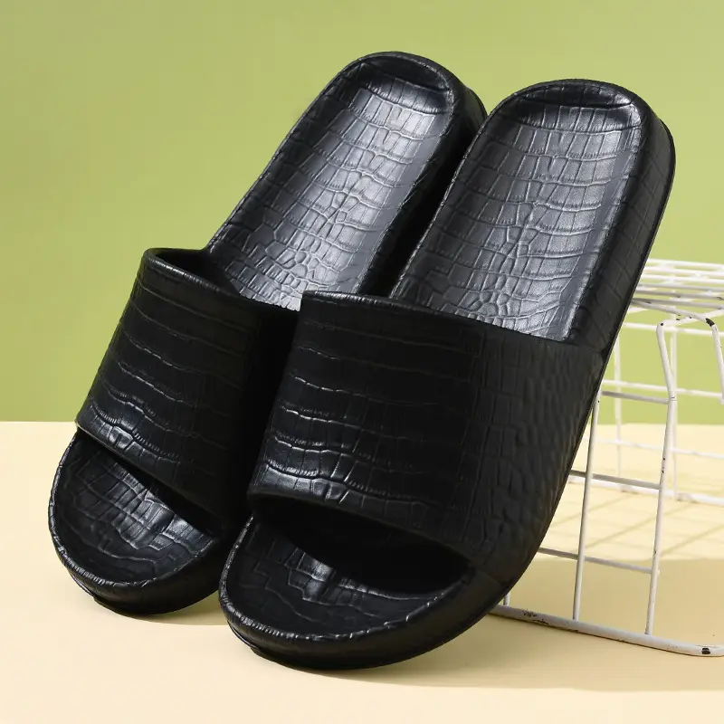 Slippers Women's Summer Non-slip Soft Bottom Thick Bottom EVA Outer Wear Breathable Wear-resistant Home Leisure Sandals and Slippers - Image 4