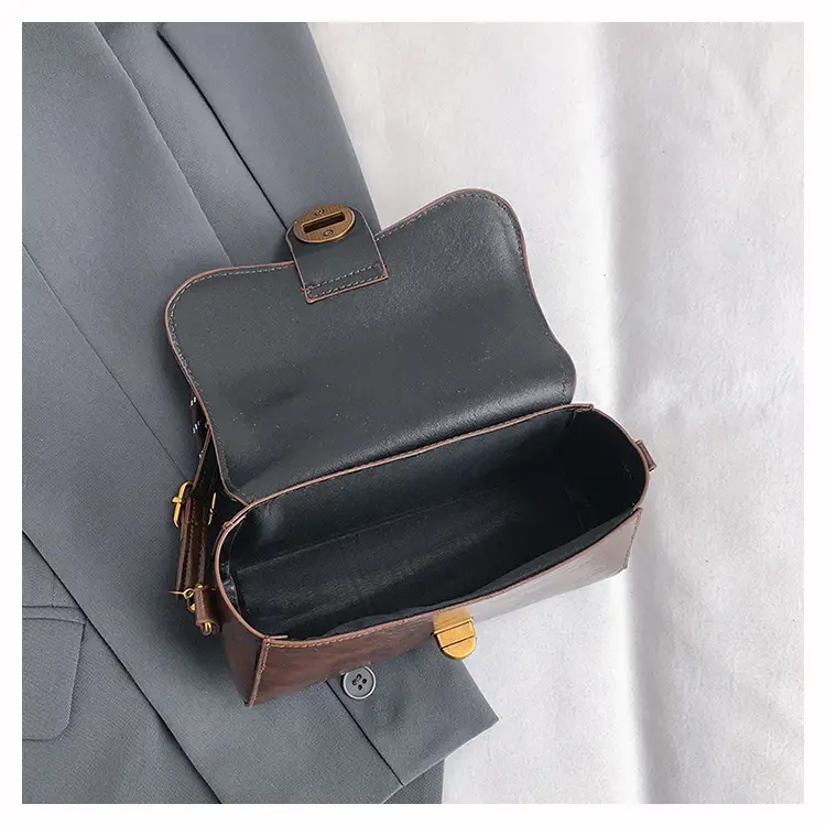 Women Retro Square Shoulder Crossbody Bag 2026 — feature 37