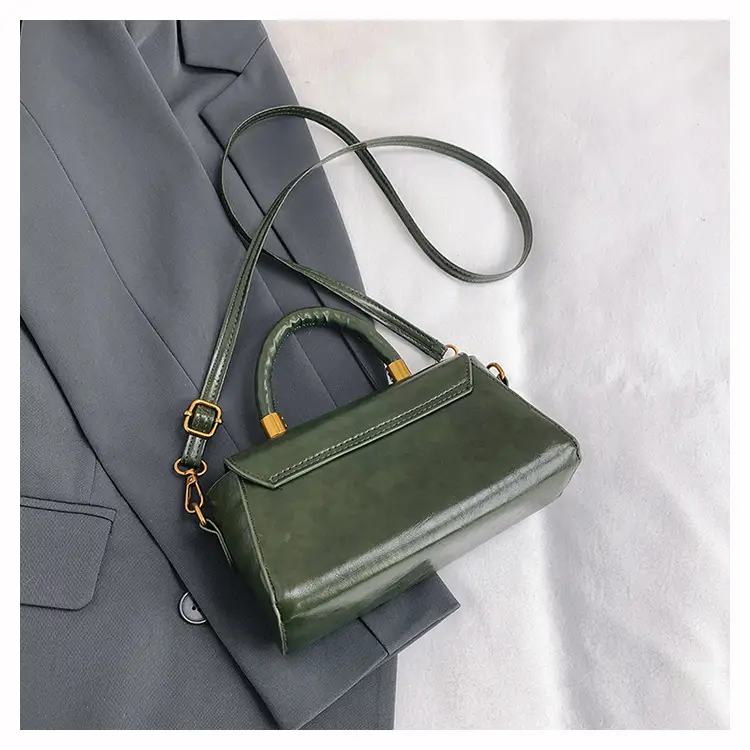 Women Retro Square Shoulder Crossbody Bag 2026 — feature 40