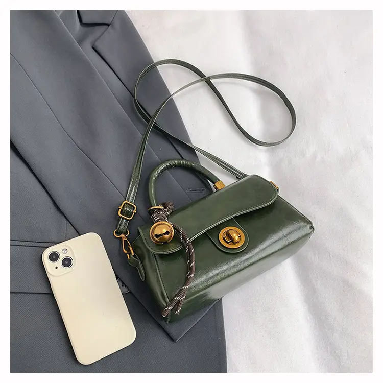 Women Retro Square Shoulder Crossbody Bag 2026 — feature 42