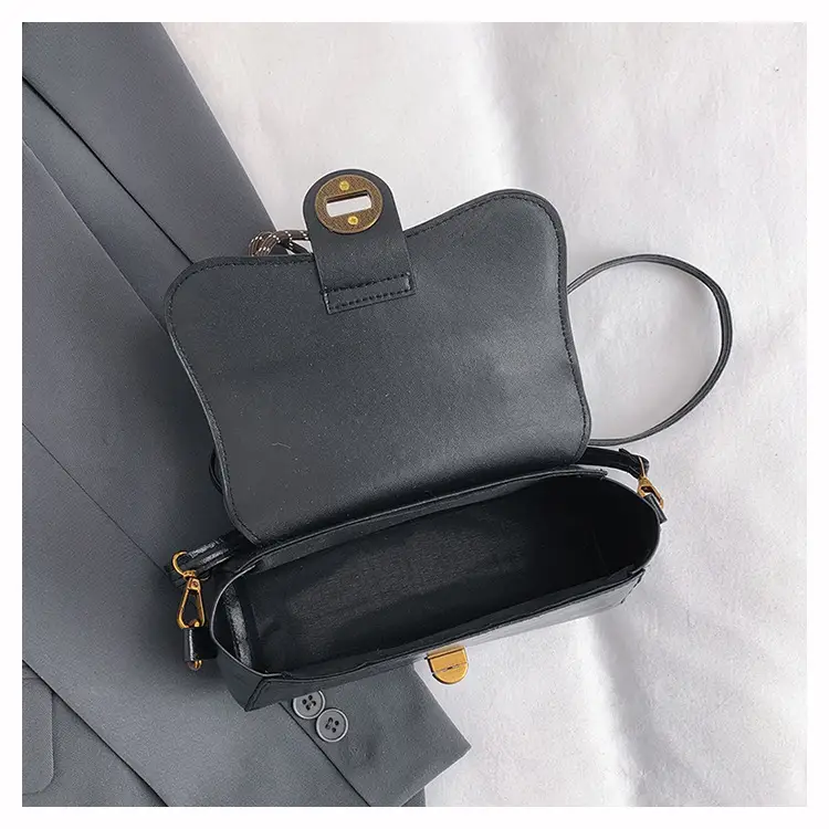 Women Retro Square Shoulder Crossbody Bag 2026 — feature 44