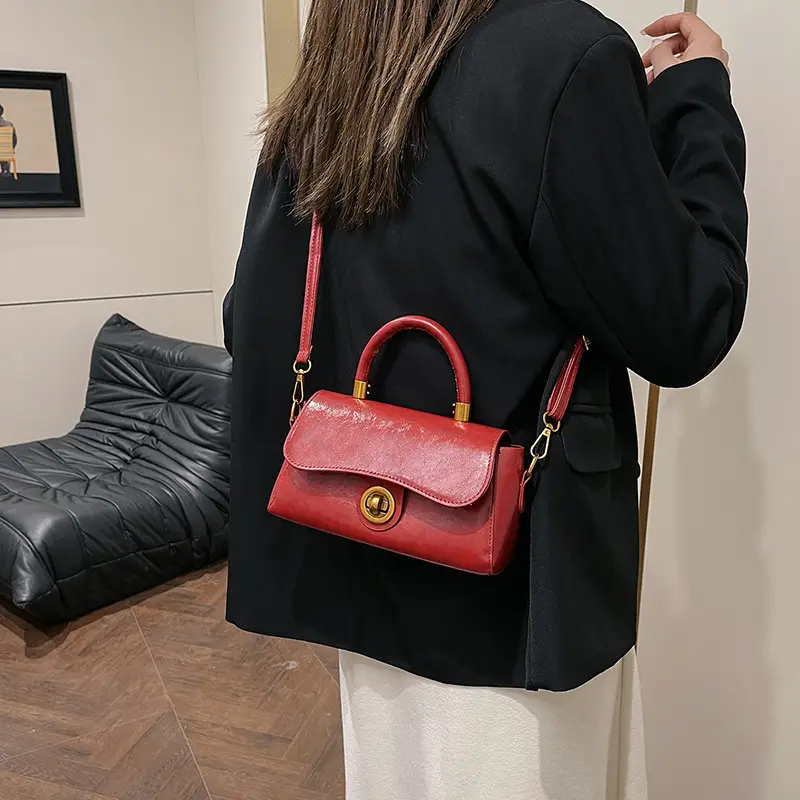 Women Retro Square Shoulder Crossbody Bag 2026 - Image 2