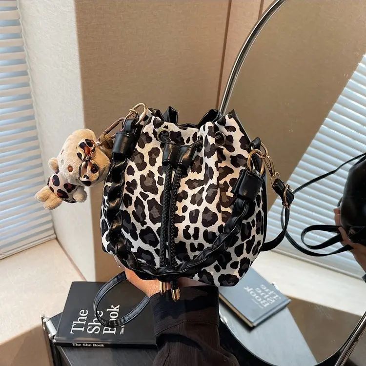 Leopard Print Shoulder Bag for Women 2024 New Arrival - Image 5