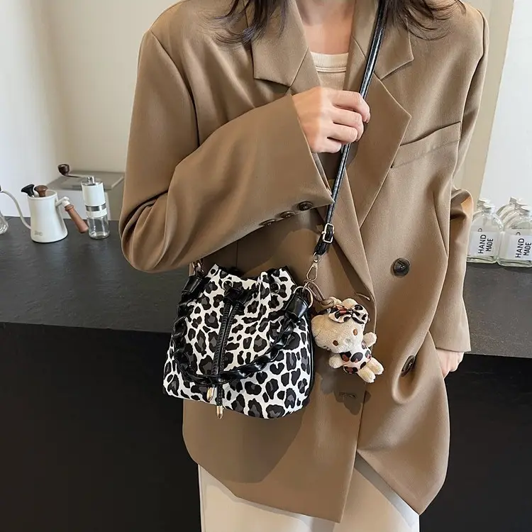 Leopard Print Shoulder Bag for Women 2024 New Arrival - Image 6