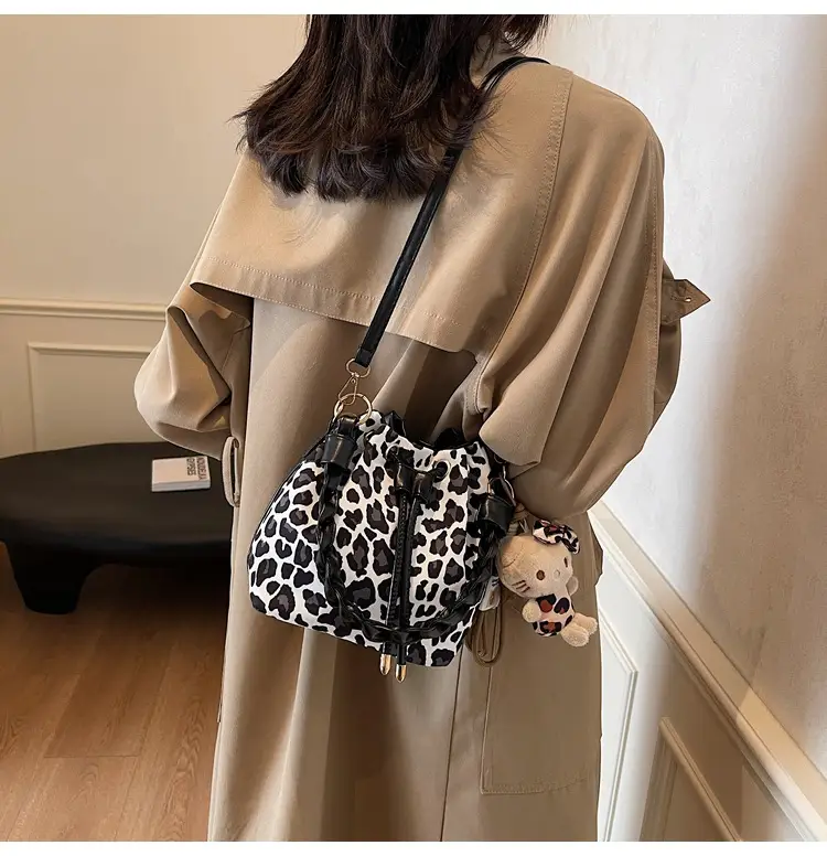 Leopard Print Shoulder Bag for Women 2024 New Arrival — feature 22