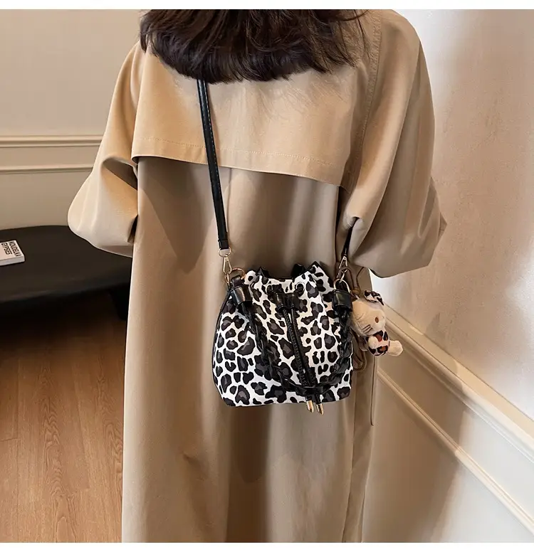 Leopard Print Shoulder Bag for Women 2024 New Arrival — feature 26