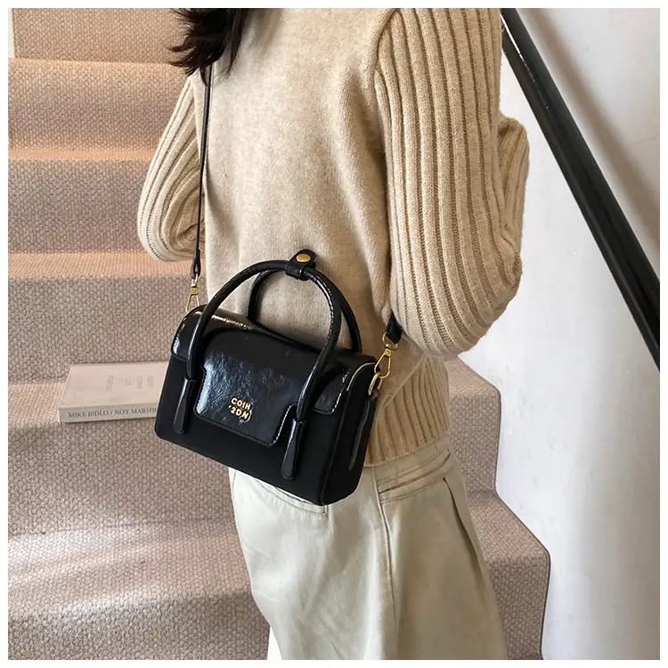 Women Retro Square Bag 2025 New Crossbody Commuter — feature 20